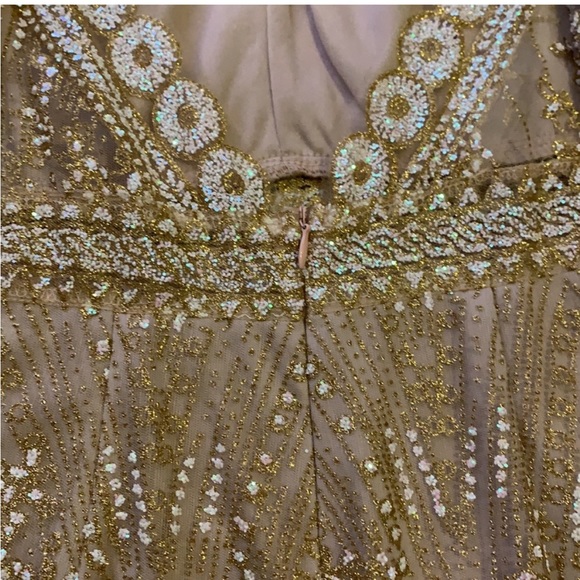 Hello Molly Gold ✨ Dress - Picture 4 of 5